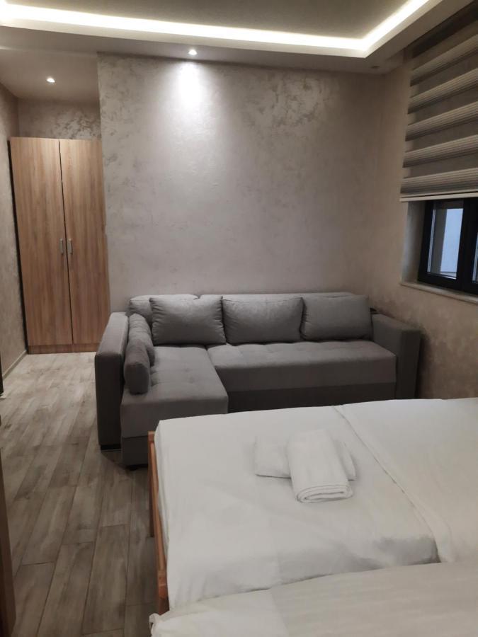 Dubai Apartmani Novi Pazar Eksteriør bilde