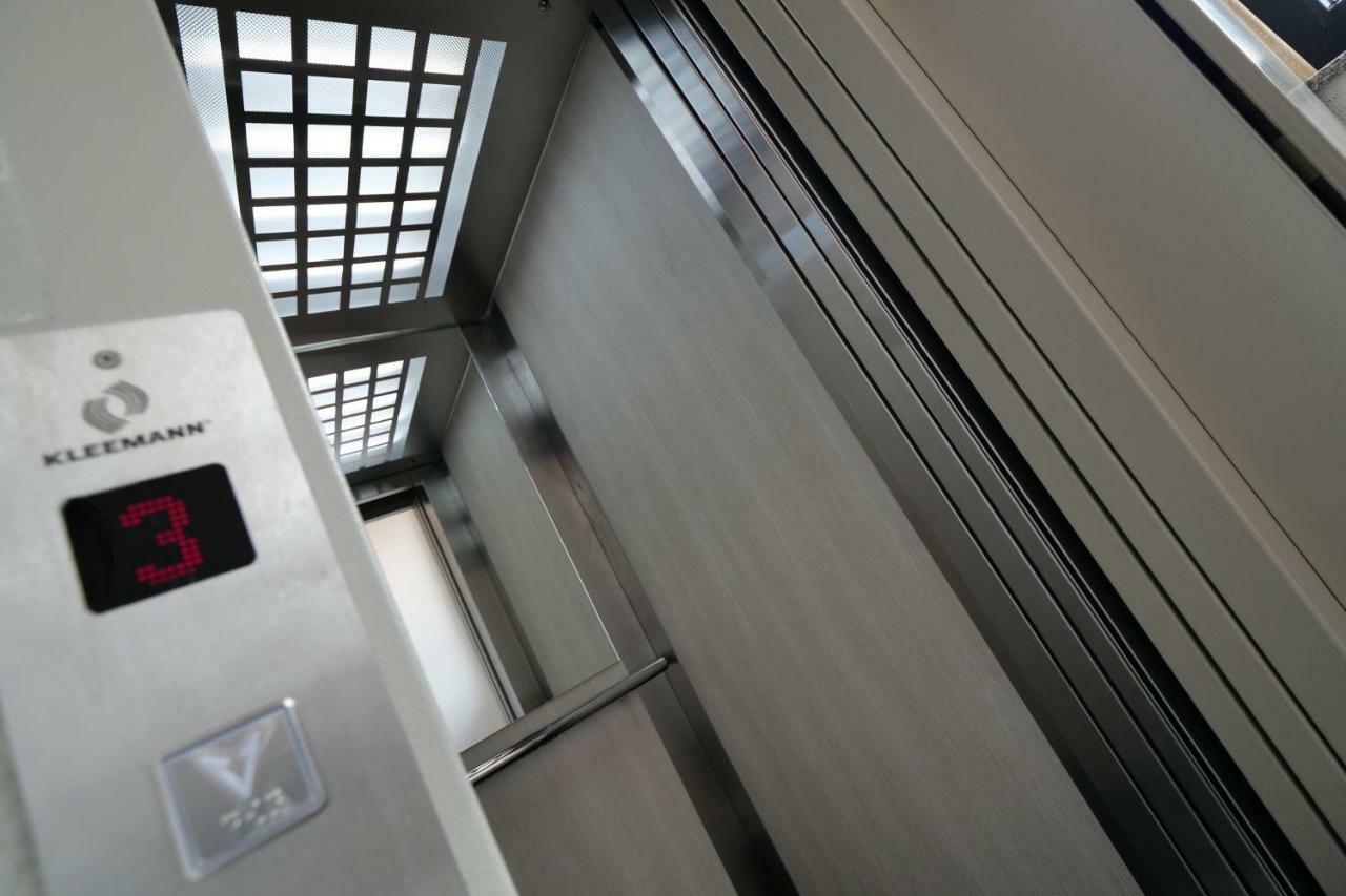 Dubai Apartmani Novi Pazar Eksteriør bilde