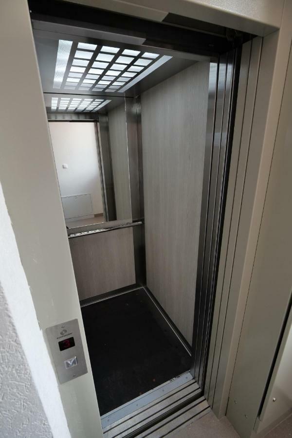 Dubai Apartmani Novi Pazar Eksteriør bilde
